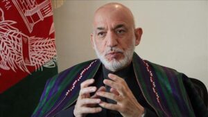 اخراج اجباری مهاجران از پاکستان؛ حامد کرزی: پاکستان در برخورد با مهاجران افغانستان اصول انسانی و همجواری را رعایت کند