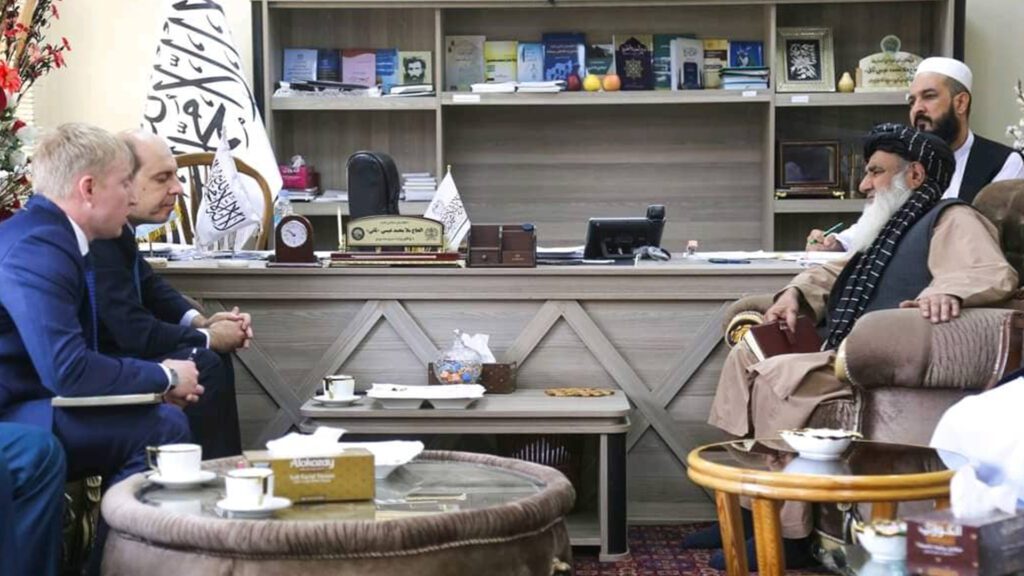 سرپرست وزارت فواید عامه طالبان با سفیر روسیه در مورد ساخت تونل سالنگ و خطآهن در کابل گفتوگو کرده است