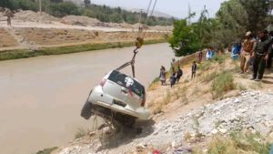 در نتیجه یک حادثه ترافیکی در بغلان چهار کشته و زخمی و یک تن ناپدید گردید