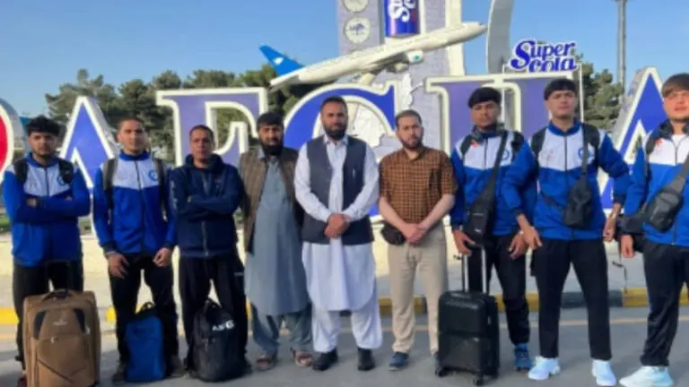 آغاز رقابت‌های قهرمانی آسیا؛ تیم ملی مشت‌زنی افغانستان رهسپار سریلانکا شد