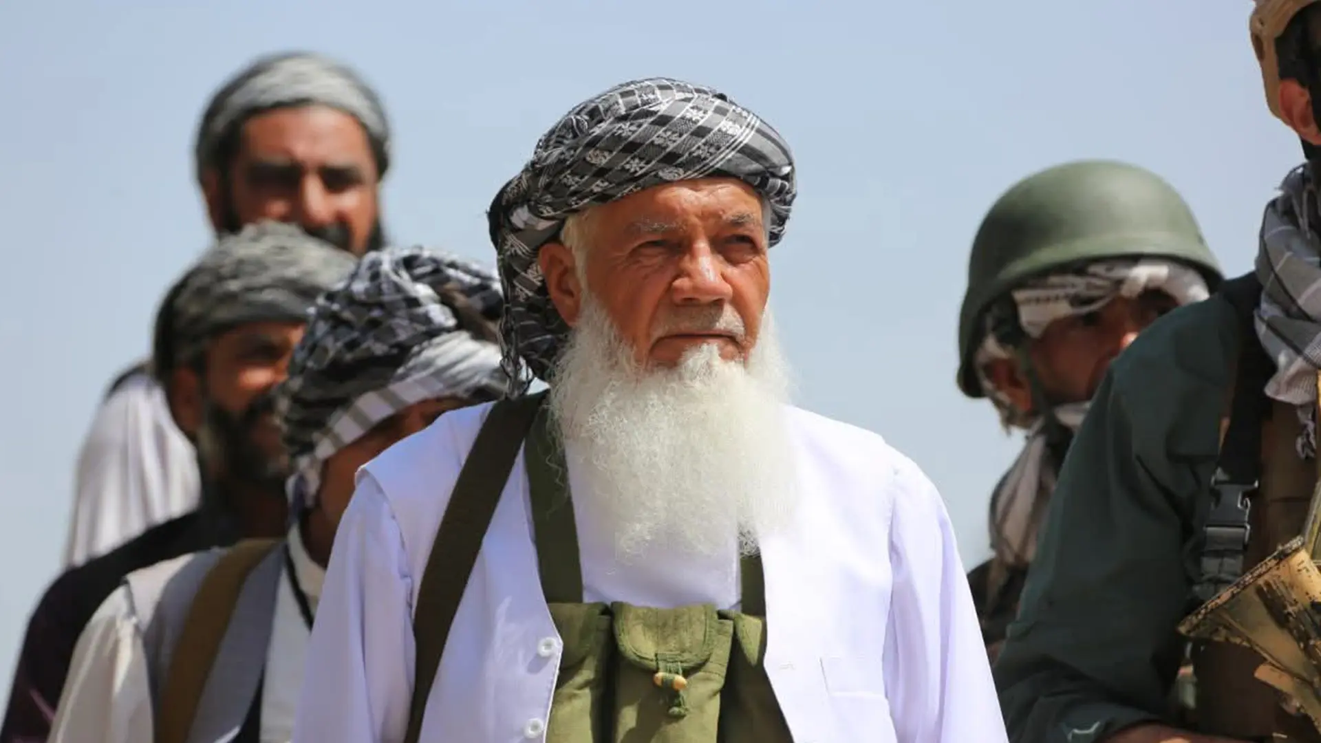 اسماعیل خان در سالروز سقوط هرات؛ عملکرد طالبان در چهار سال گذشته حقانیت مبارزه ما را ثابت کرد