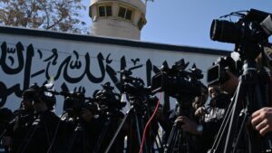 تحریف اطلاعت نادرست اعتماد عمومی را از میان می‌برد