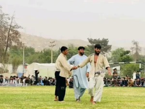 برگزاری رقابت‌های کشتی محلی در بغلان با حضور ۳۰ ورزشکار