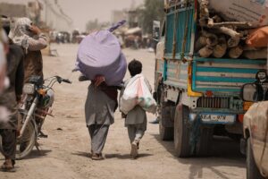 بازگشت اجباری بیش از پنجهزار مهاجر افغانستان در یک روز