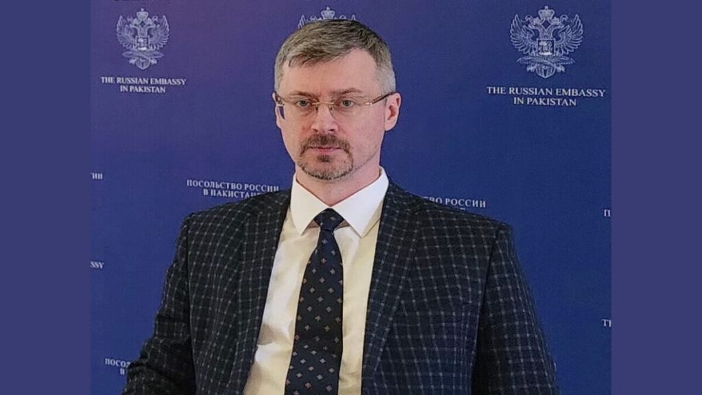 سفیر روسیه در اسلامآباد: مسکو آماده میانجیگری میان طالبان و پاکستان است
