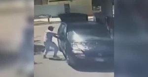 دو شهروند پاکستان به اتهام قتل سه شهروند افغانستان و یک شهروند پاکستان در ایتالیا بازداشت شدند