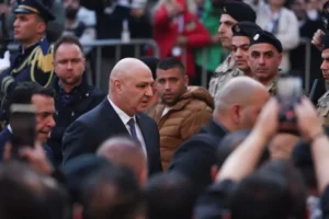 جوزف عون: ایران از لبنان به عنوان یک ابزار چانهزنی استفاده میکند