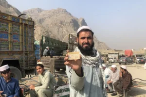 وزارت داخله پاکستان از آغاز بازداشت شهروندان افغانستان فاقد ویزا خبر داد