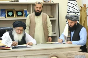 طالبان از امضای قرارداد ۱۵ کیلومتر جاده در سالنگ جنوبی خبر داد