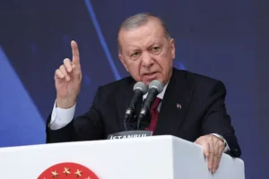 اردوغان: بازگشایی تنگه هرمز برای ترکیه یک اولویت است